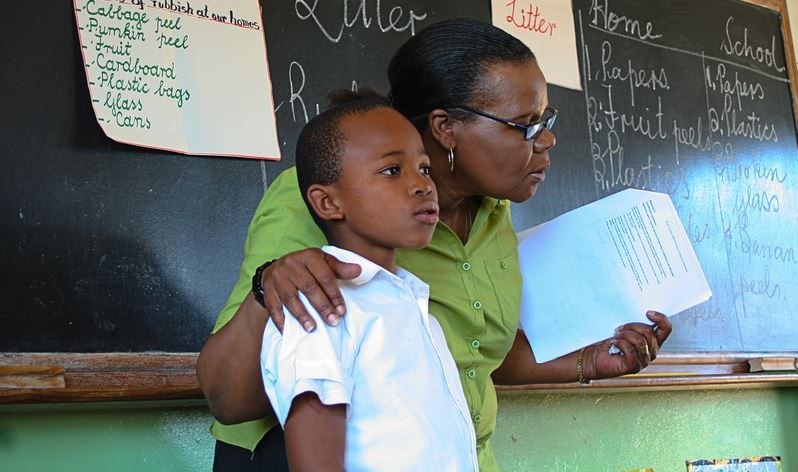 Keanekaragaman, Mata Pelajaran Wajib dalam Pendidikan Afrika